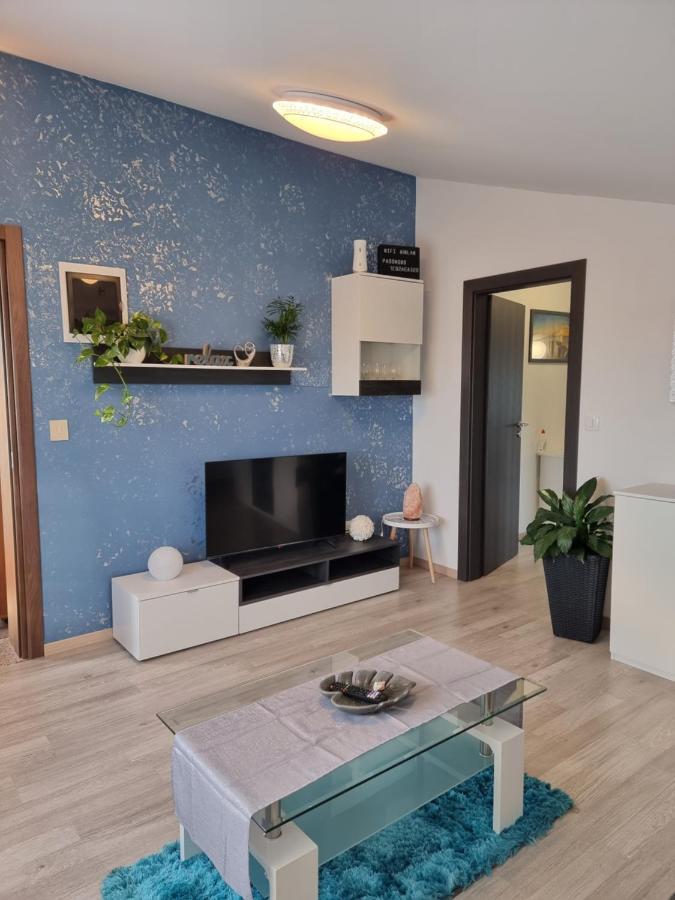 Apartment Pharos Zambratija  Buitenkant foto